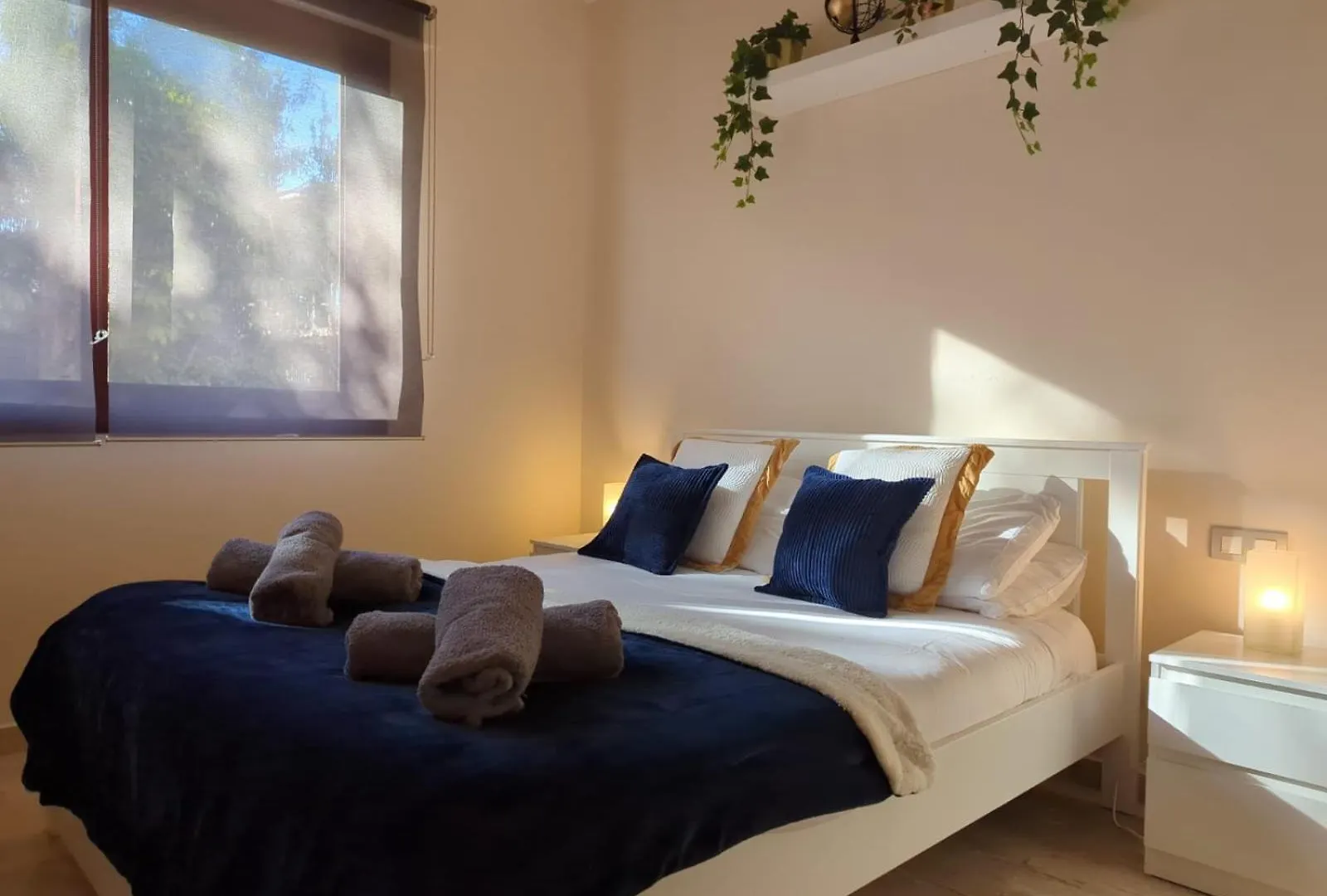 Apartment Frontline 2 Bed Apartment, San Pedro De Alcantara Marbella
