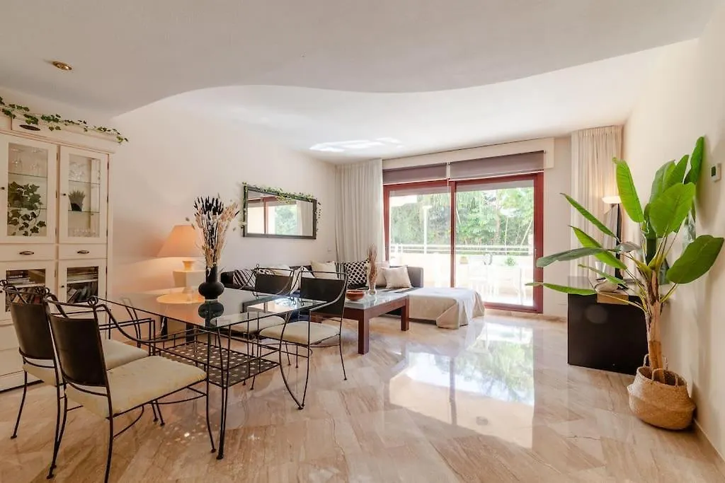 Frontline 2 Bed Apartment, San Pedro De Alcantara Marbella 0*,