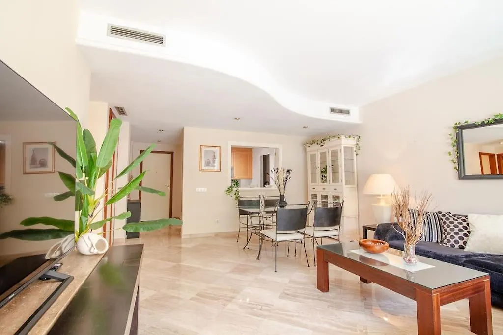 Apartment Frontline 2 Bed Apartment, San Pedro De Alcantara Marbella